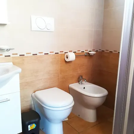 Incantevole Maddalena Вилла